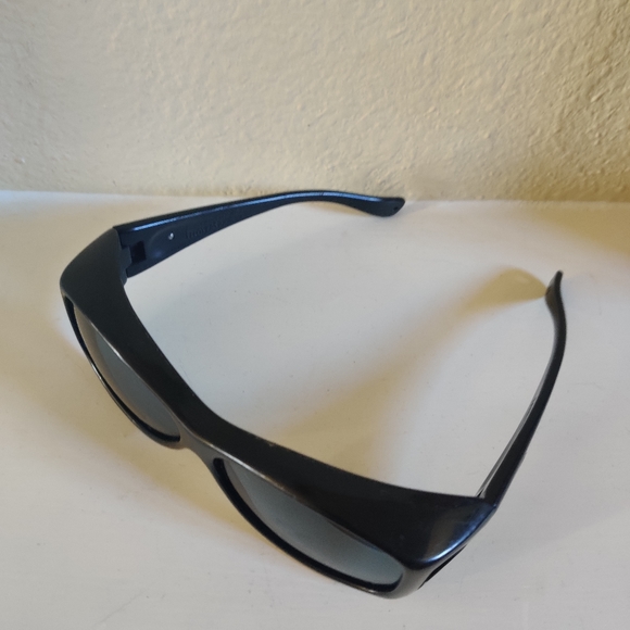 Jonathan Paul Polarized uv400 Fitover Sunglasses - Picture 7 of 13